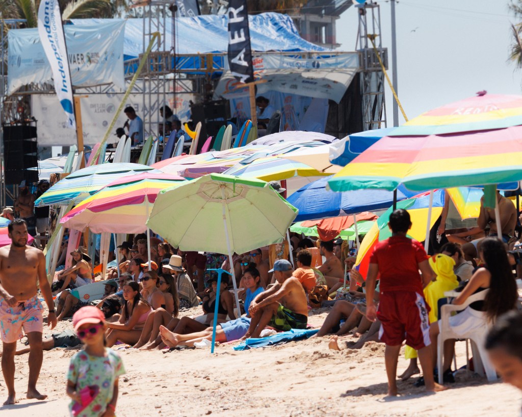 Audience at Playa Los Pintos, Mexi Log Fest, Mazatlán, Mexico