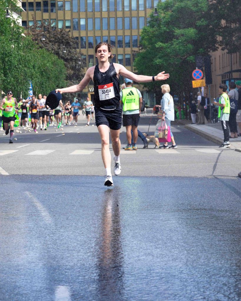 Runner at Magnus Ladulåsgatan, Adidas Stockholm Marathon 2026